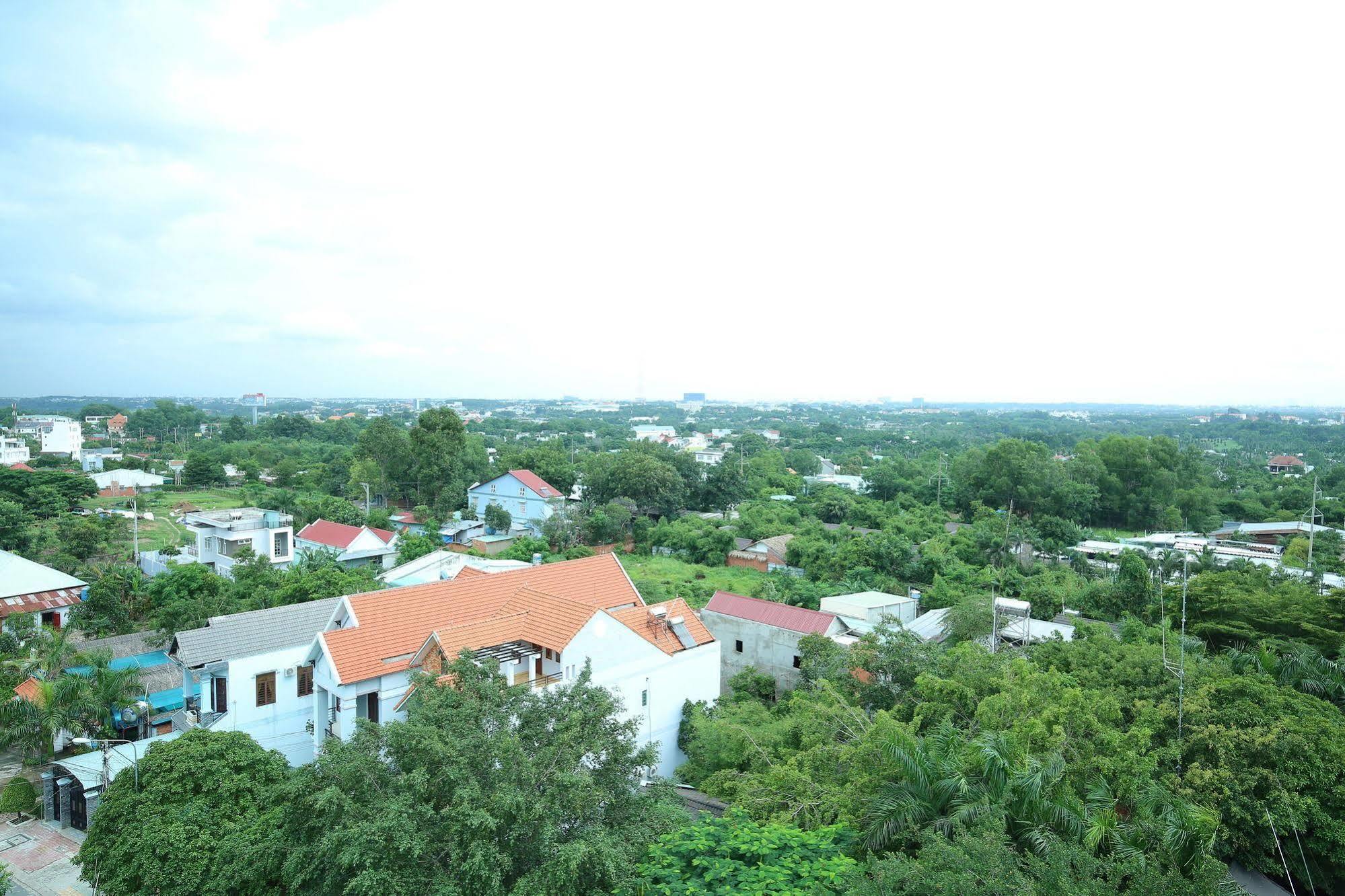 New Hotel & Apartment Thu Dau Mot Extérieur photo